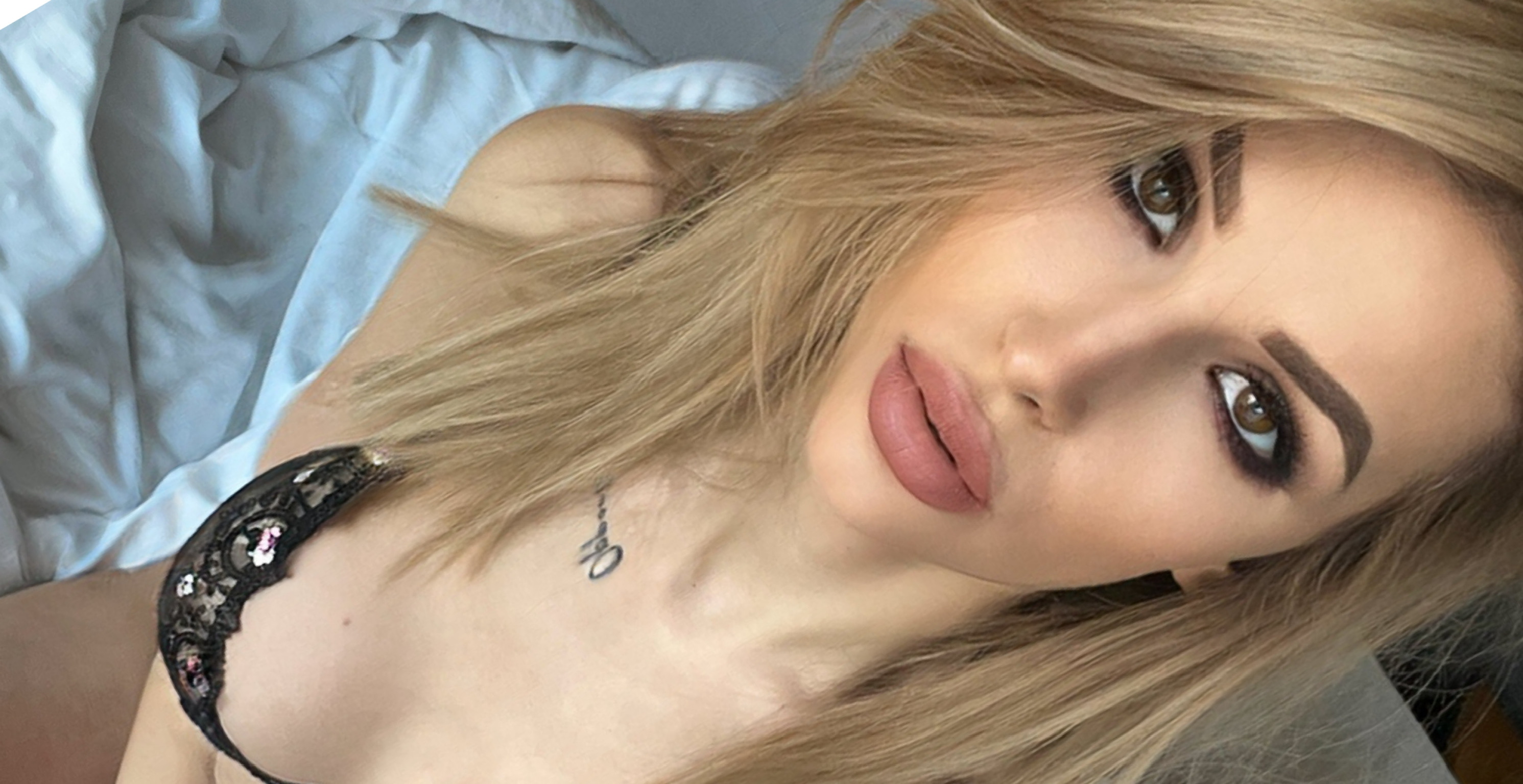 Victoriya❤️ - Rżnięcie w klubie🥵😈