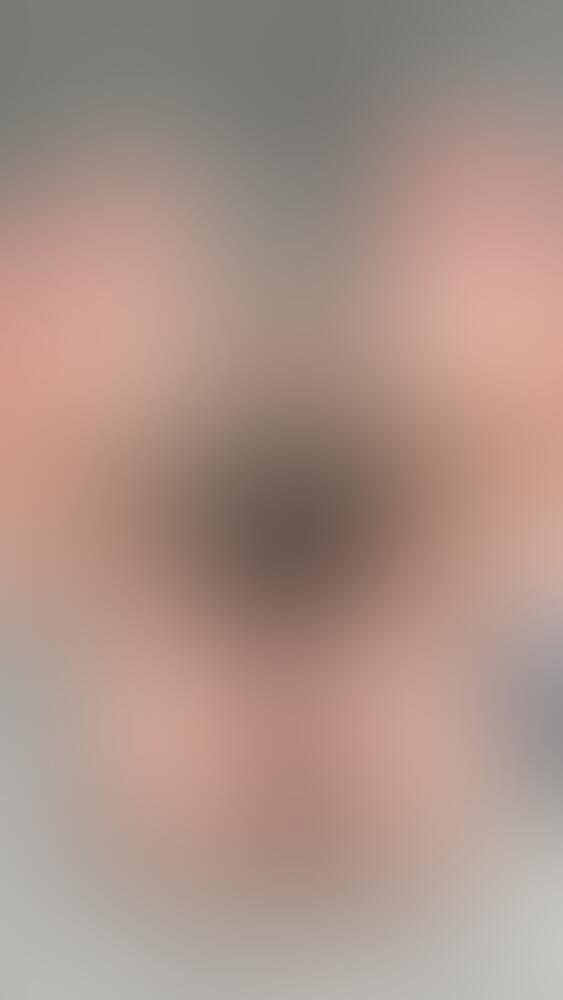 Album 𝐕𝐄𝐍𝐎𝐌
