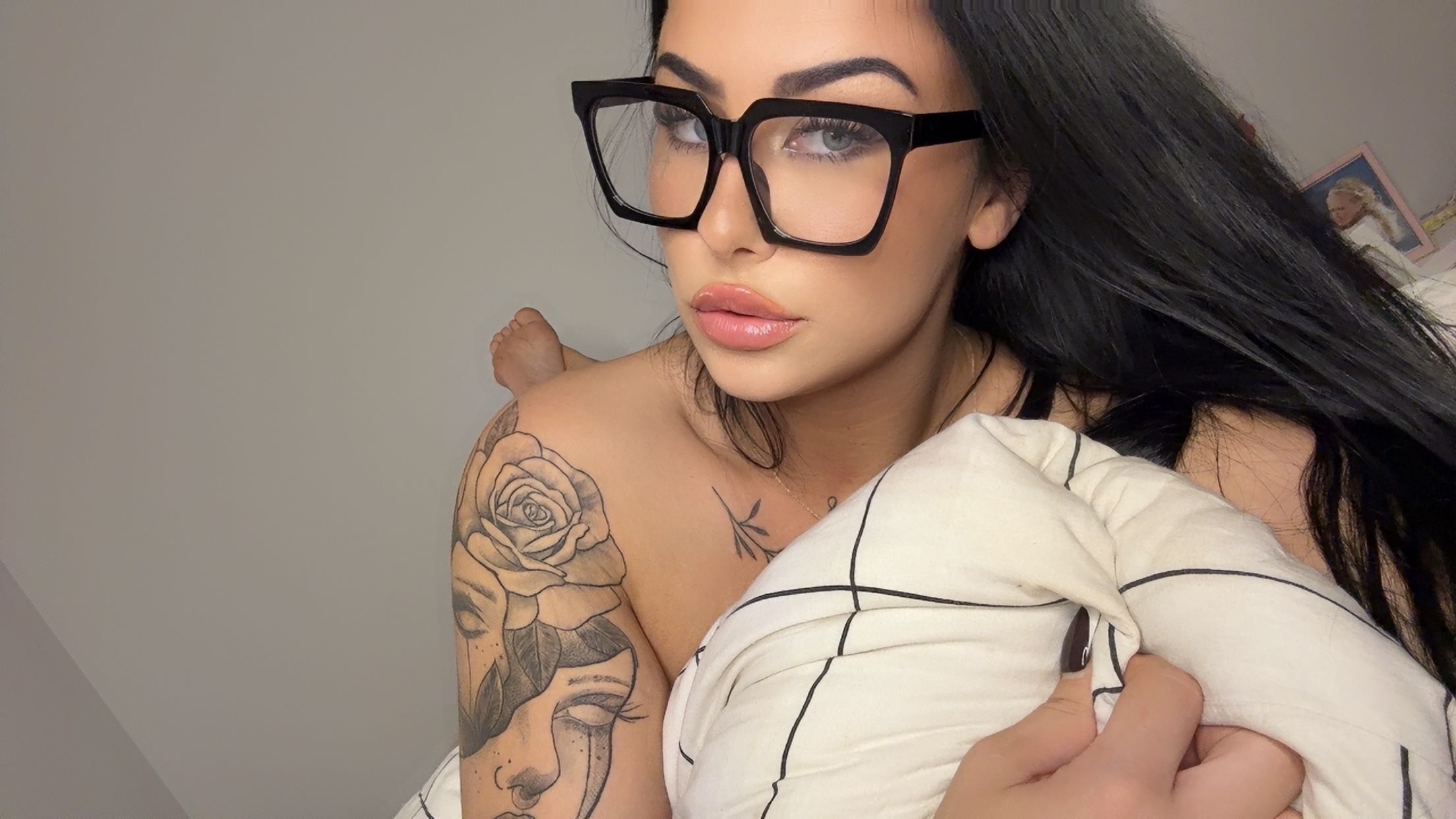 czarnamadame - 12 MINUT ZABAWY JAKO GRZECZNA DZIEWCZYNKA 