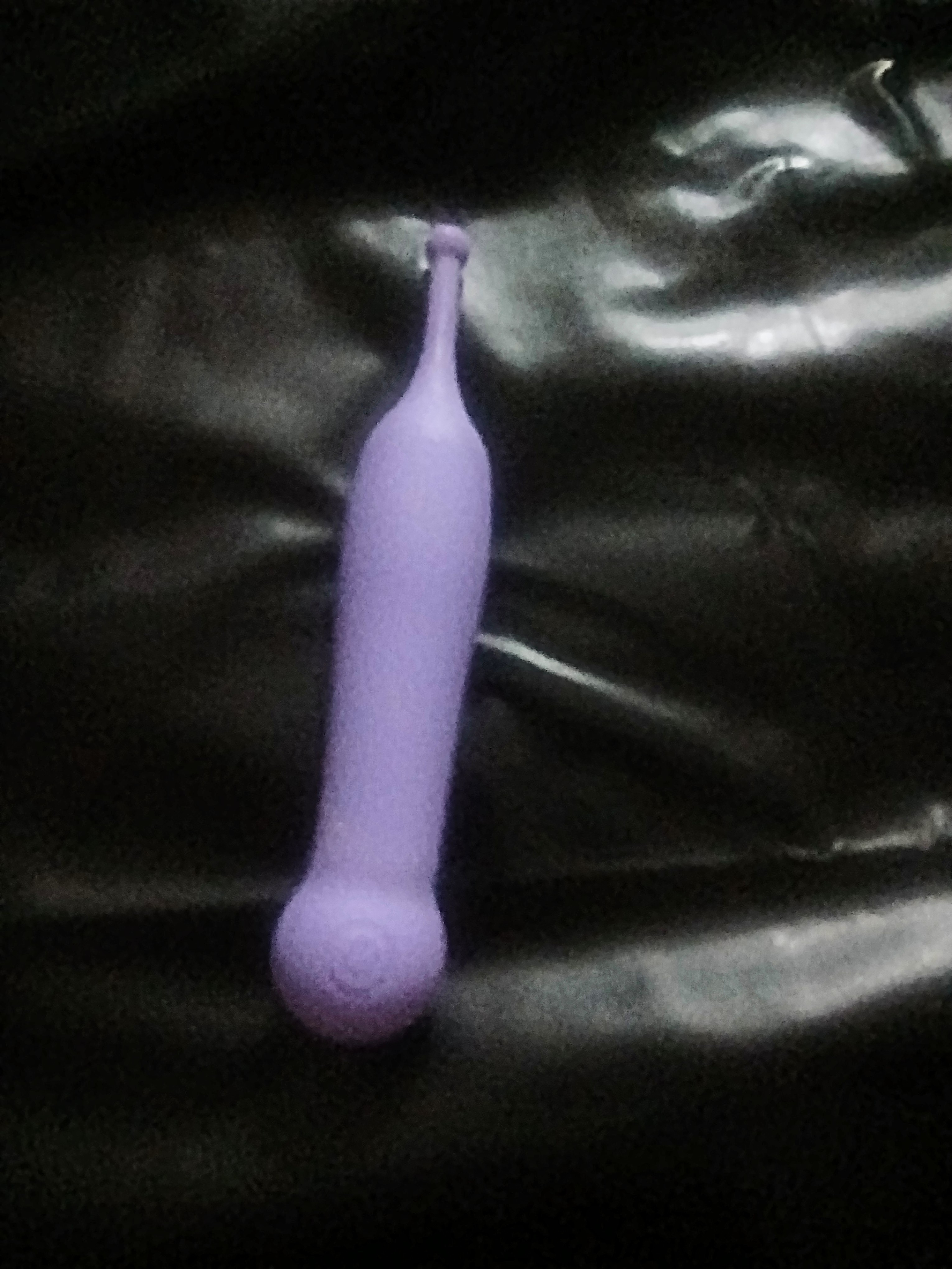 NicoleNefra - Jęczę i tryskam od zabawy wibratorem