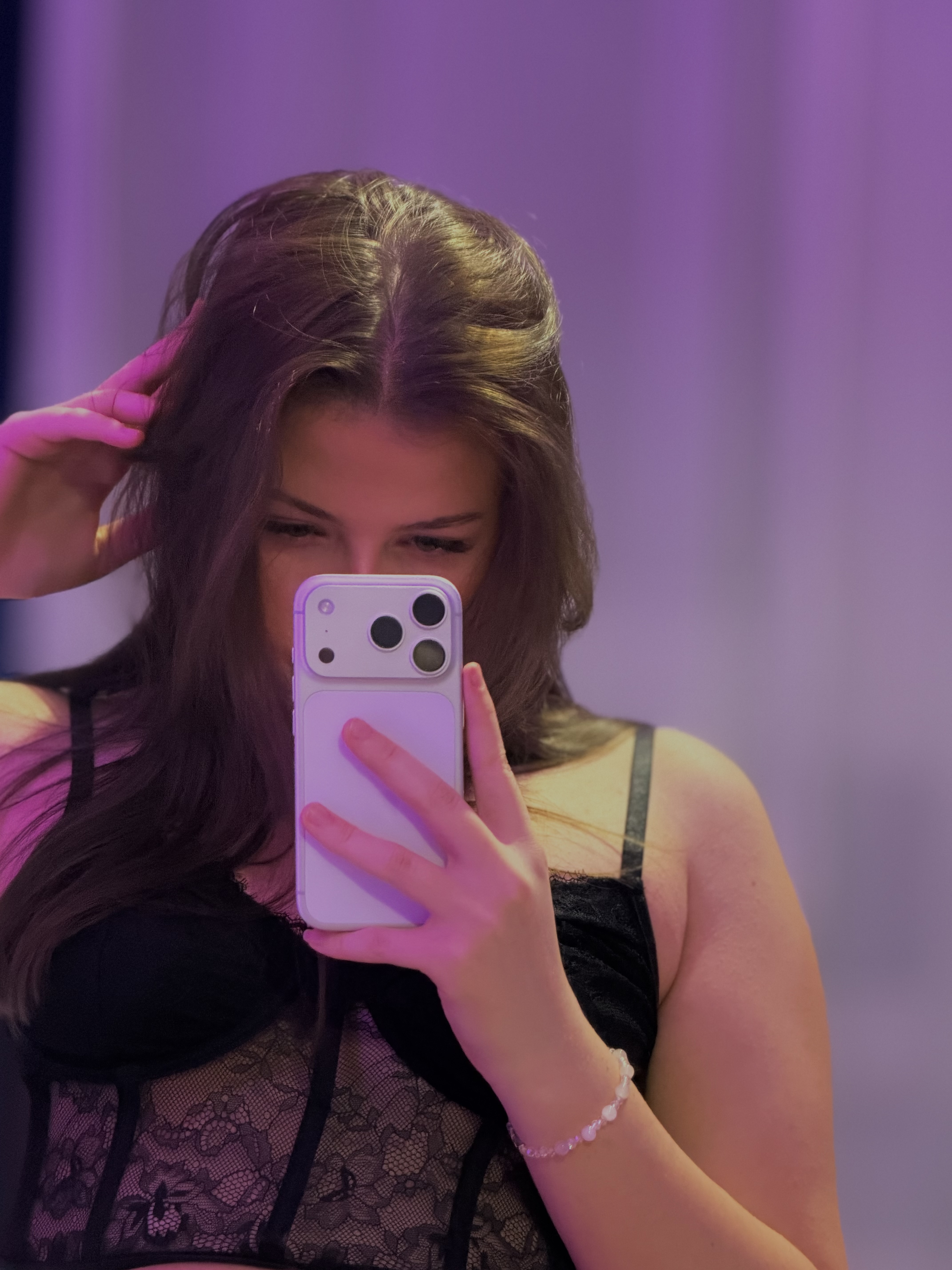 Natis - Niegrzeczna dziewczynka😈