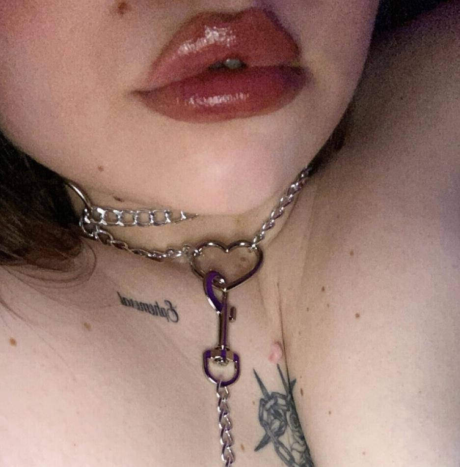 ⋆˚𝜗𝜚˚⋆ 𝓷𝓪𝓭𝓲𝓪  ≽^•˕• ྀི≼