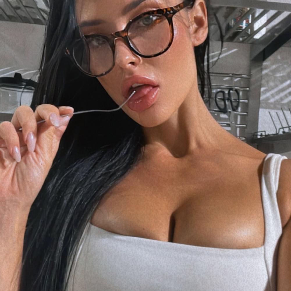 mrs_sicret