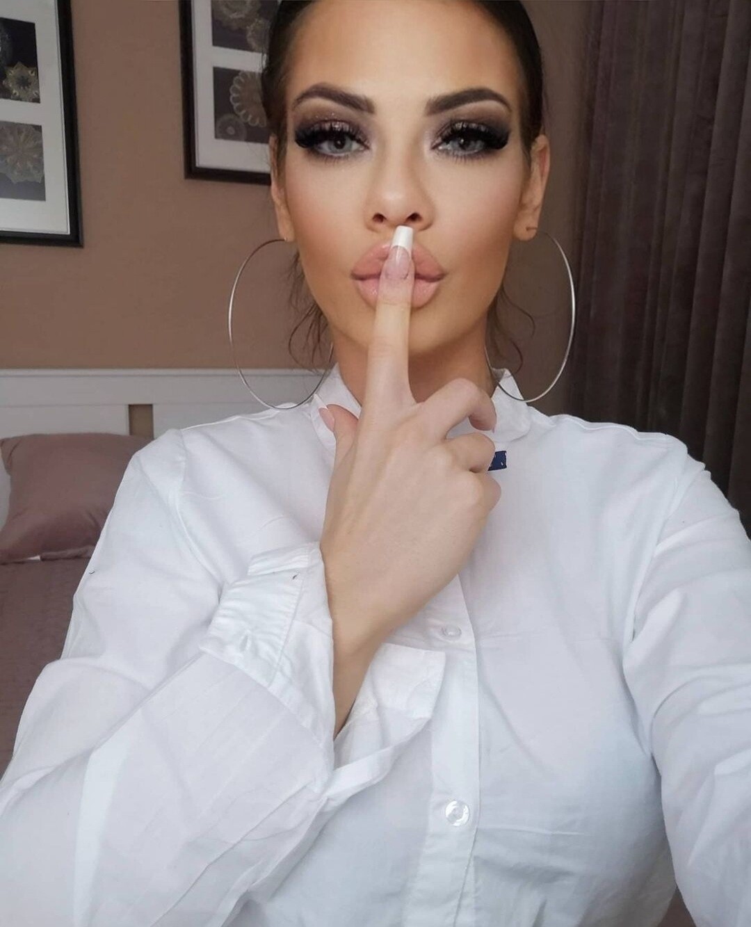 MissMonicaPerez