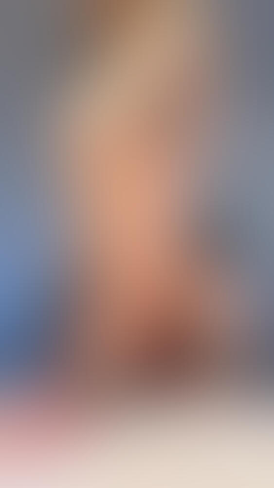 blondyneczkaaxxx