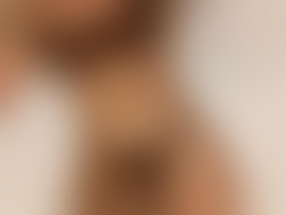LaraLux